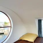 5-star Houseboat Of 125 M2 With Its Own Bathing Jetty