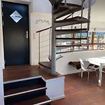 5-star Houseboat Of 125 M2 With Its Own Bathing Jetty *