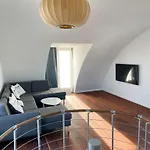 5-star Houseboat Of 125 M2 With Its Own Bathing Jetty *