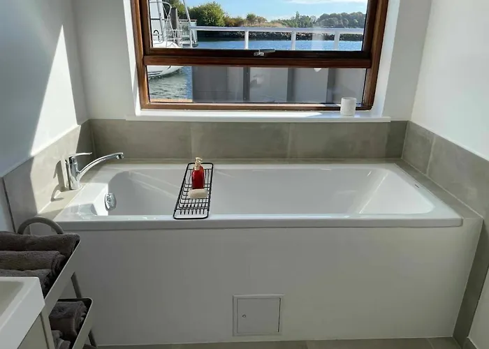 Villa 5-star Houseboat Of 125 M2 With Its Own Bathing Jetty Nykøbing Sjælland